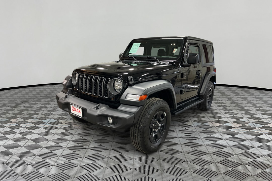 2026 Jeep Wrangler Sport's photo