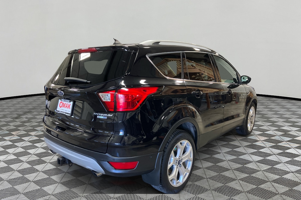 Used 2019 Ford Escape Titanium 4WD