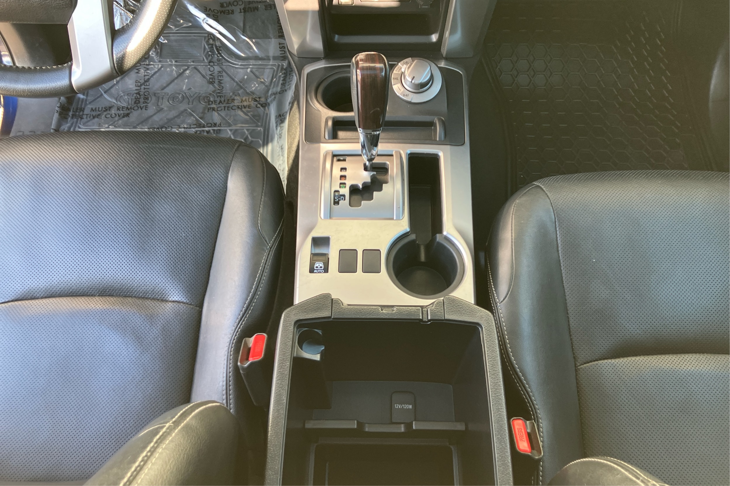2019 Toyota 4Runner SR5 - Photo 13