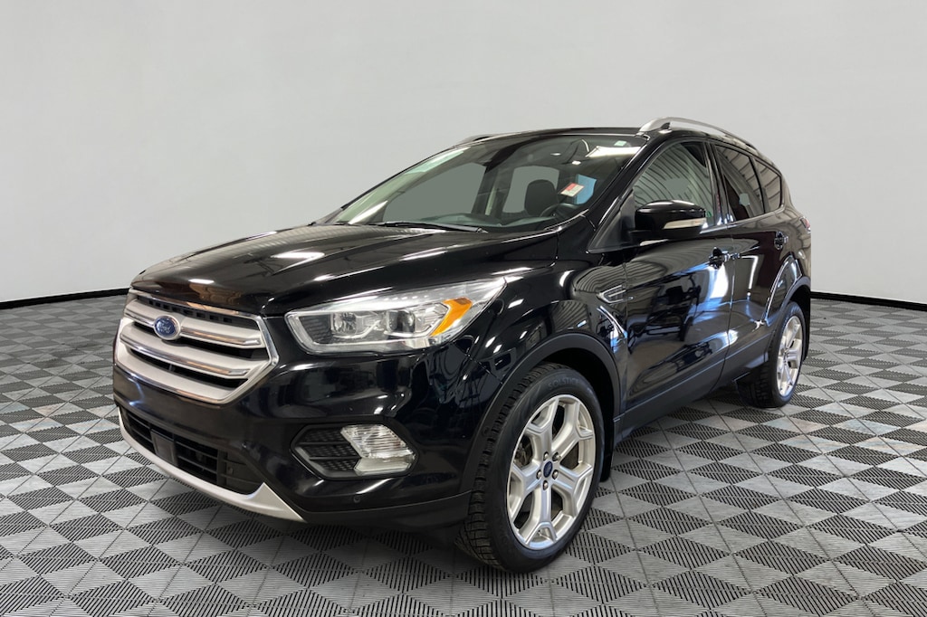 Used 2019 Ford Escape Titanium 4WD