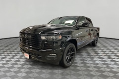 2026 Ram 1500 LARAMIE CREW CAB 4X4 5'7 BOX Pickup