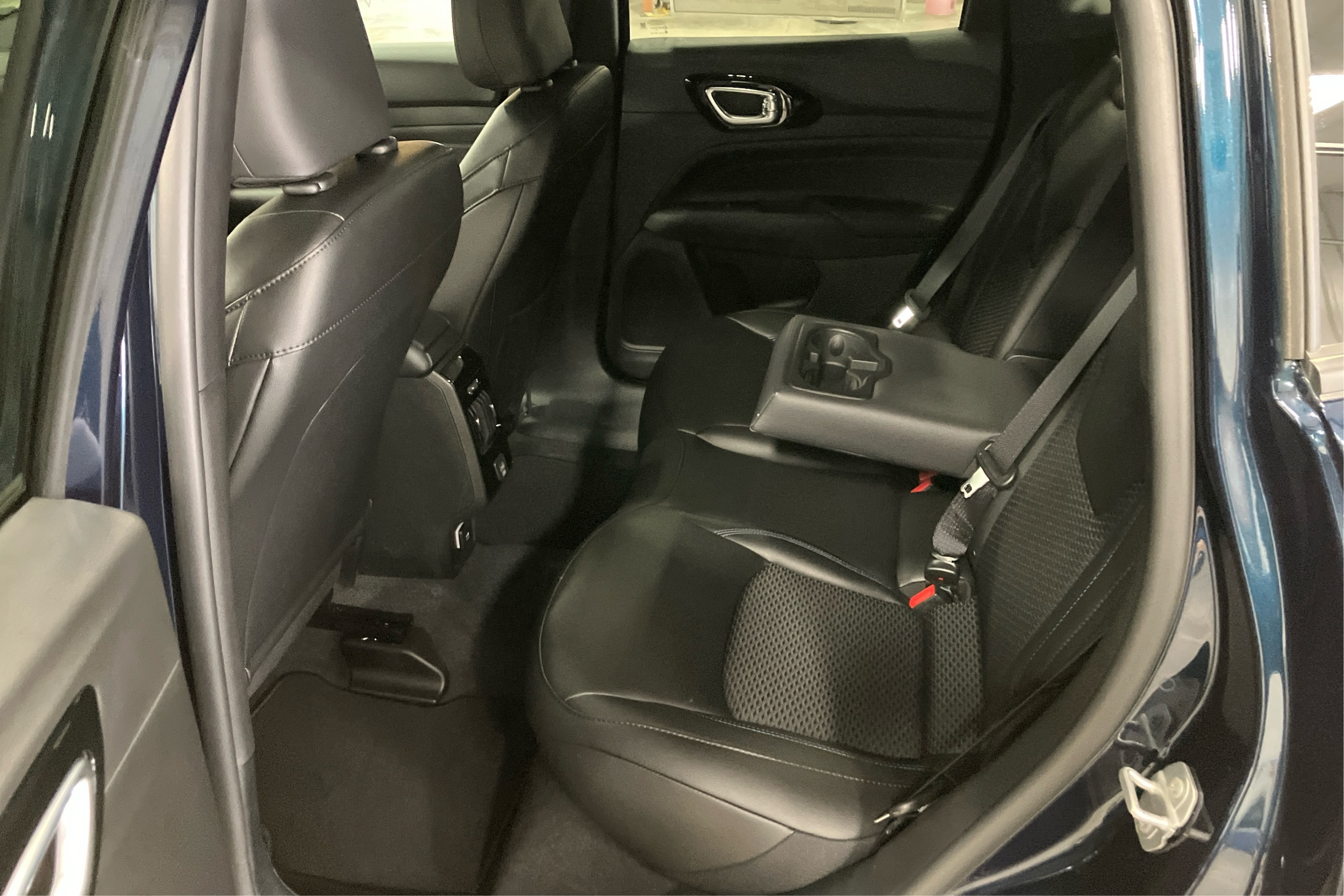 2026 Jeep Compass Latitude Altitude - Photo 9