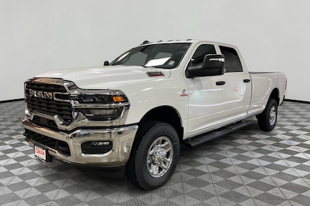 2025 Ram 2500 TRADESMAN CREW CAB 4X4 8' BOX Pickup