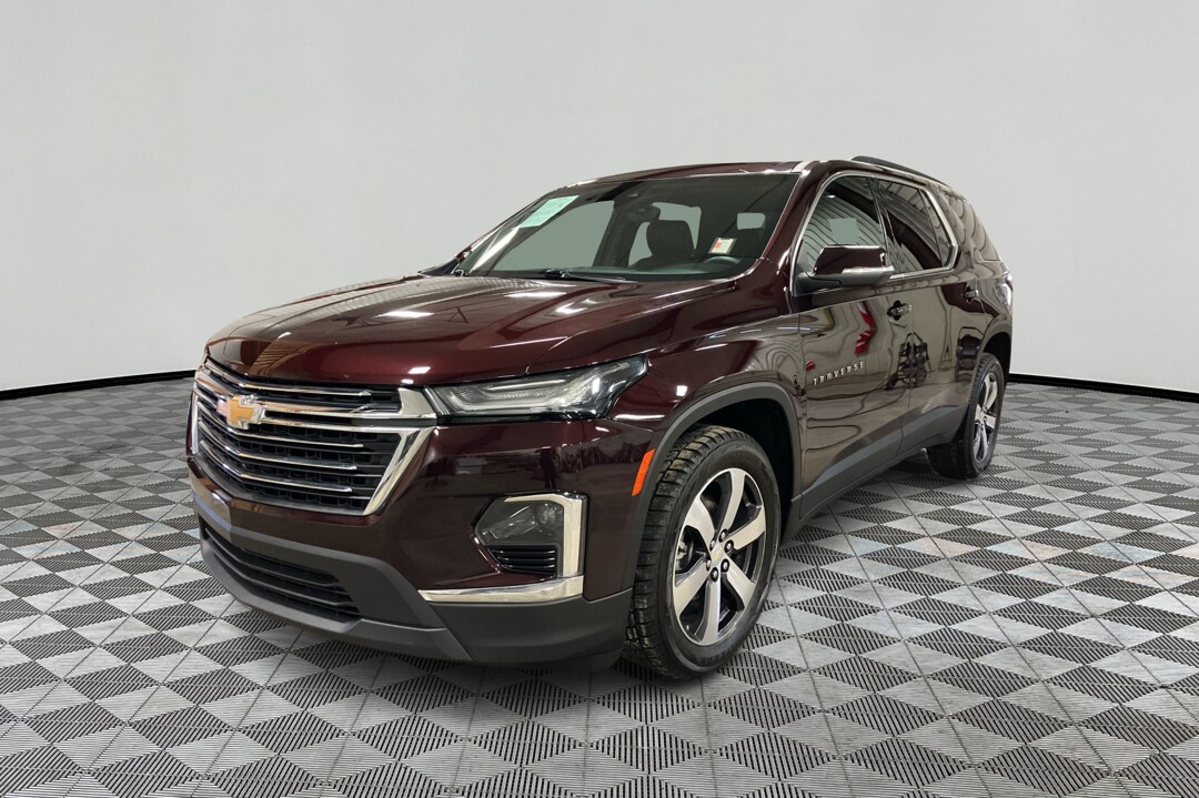Red 2023 Chevrolet Traverse LT Leather AWD SUV / Crossover Four-Wheel Drive Automatic