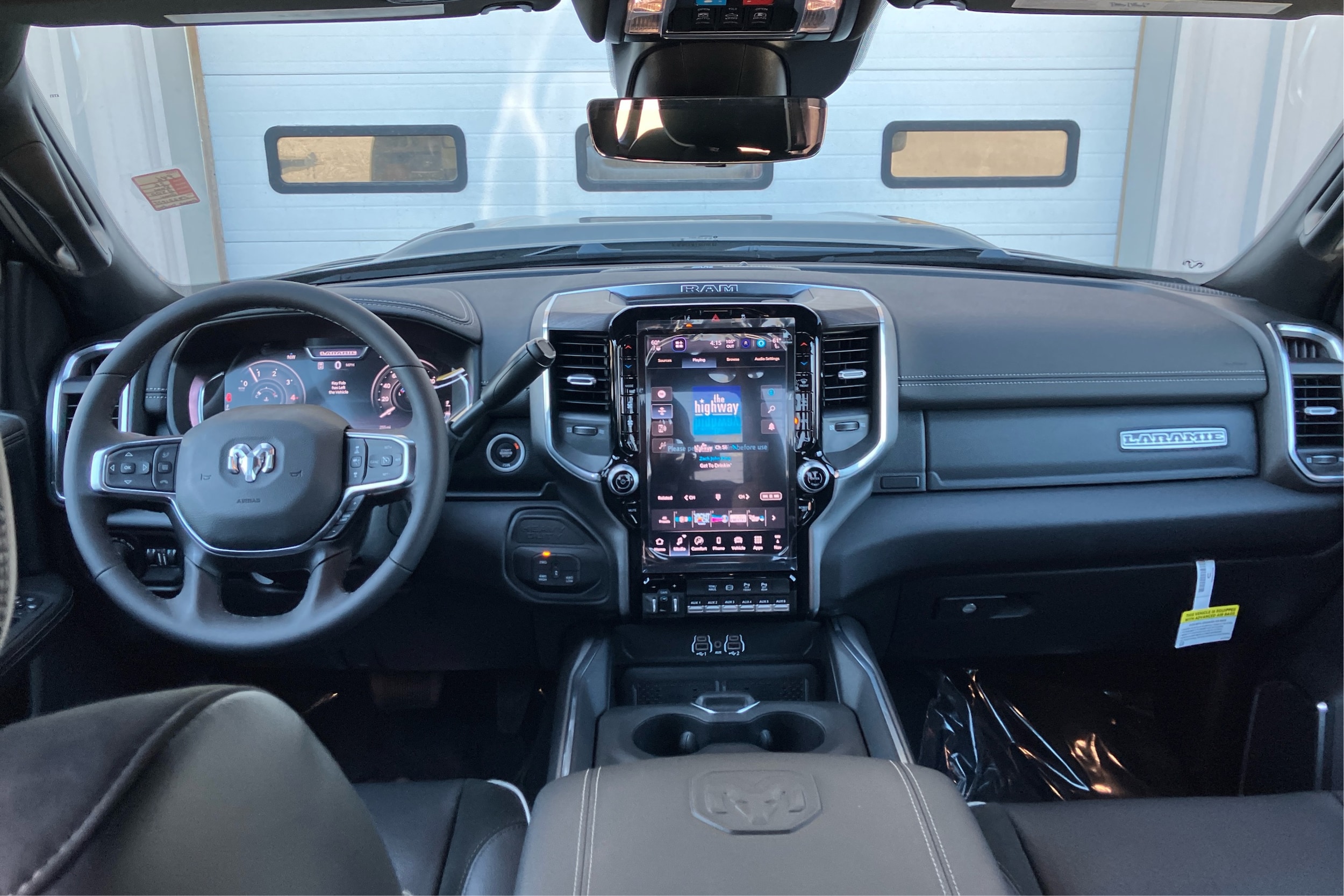 2026 RAM 2500 Laramie - Photo 25