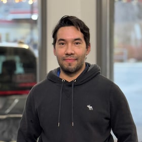 Staff member Dioscoro Hernandez from ID_1bf46d