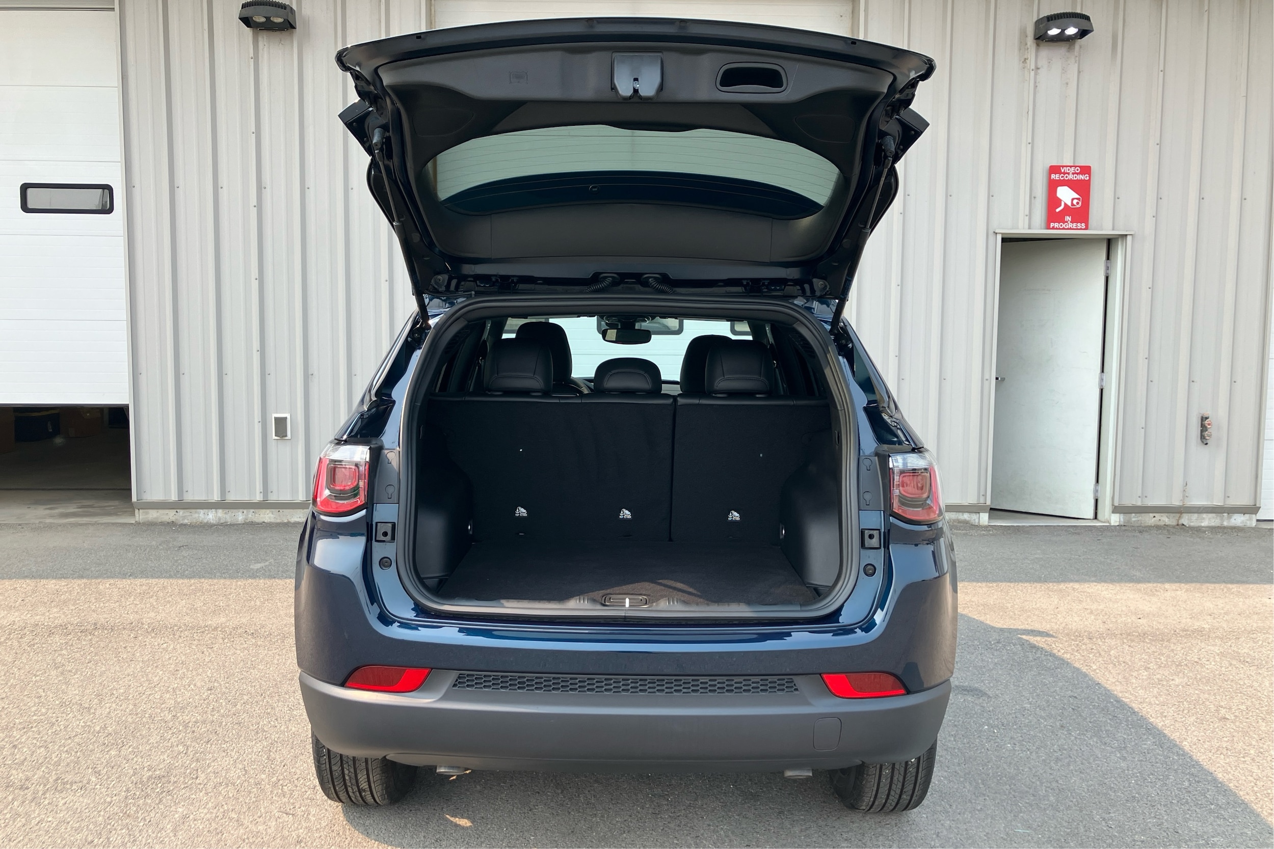 2026 Jeep Compass Latitude Altitude - Photo 10