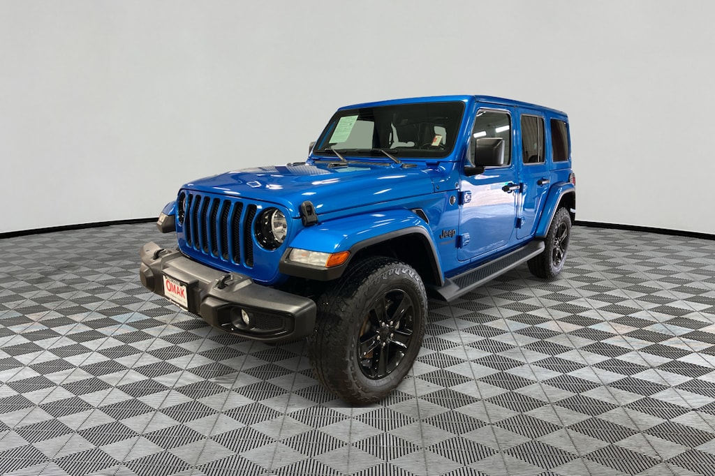 Used 2022 Jeep Wrangler Unlimited Sahara Altitude 4x4