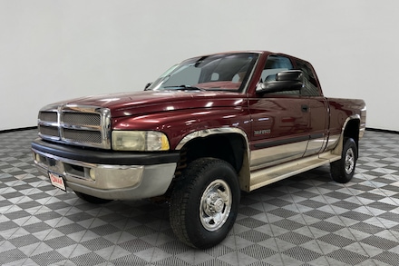 2001 Dodge Ram 2500 4dr Quad Cab 139 WB HD 4WD Quad Cab 139 WB HD 4WD