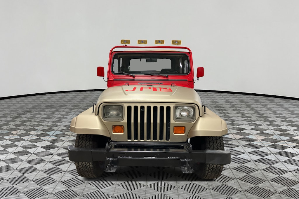 Used 1990 Jeep Wrangler Sahara 2dr