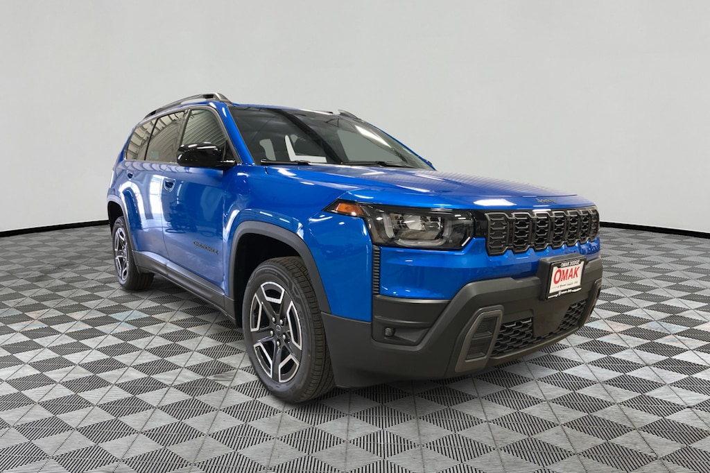 New 2026 Jeep Cherokee Laredo 4x4 Sport Utility