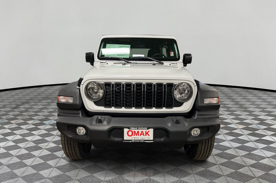 2025 Jeep Wrangler Sport photo 2