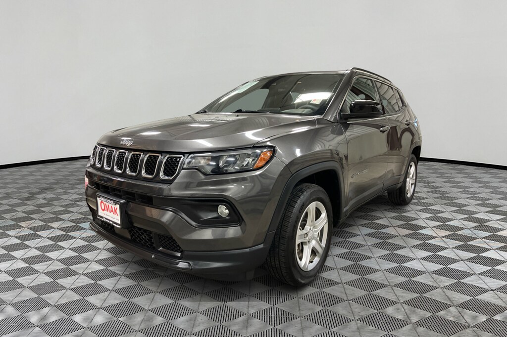 Used 2024 Jeep Compass Latitude 4x4