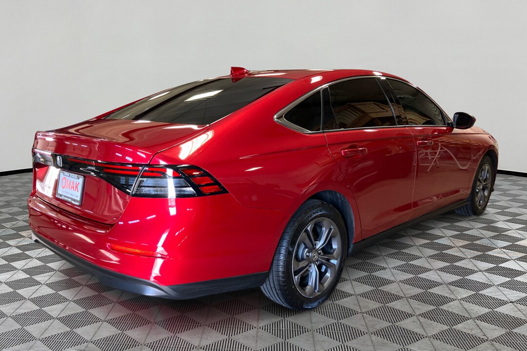2023 Honda Accord EX photo 4