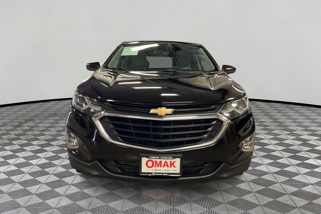 Used 2019 Chevrolet Equinox LT with VIN 2GNAXUEVXK6191438 for sale in Omak, WA