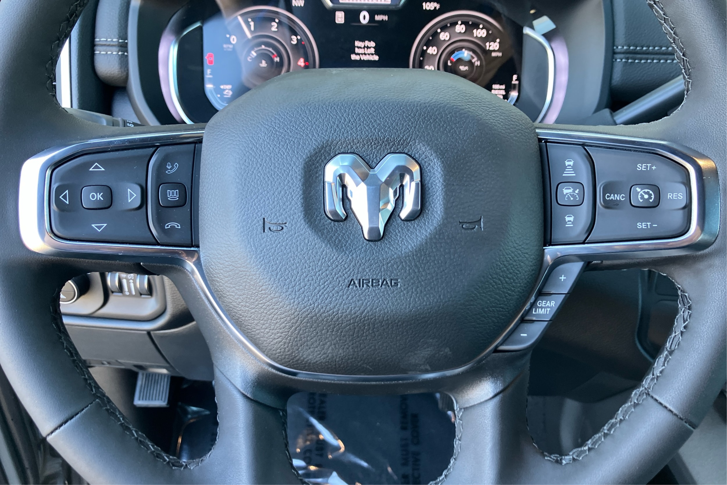 2026 RAM 2500 Laramie - Photo 16