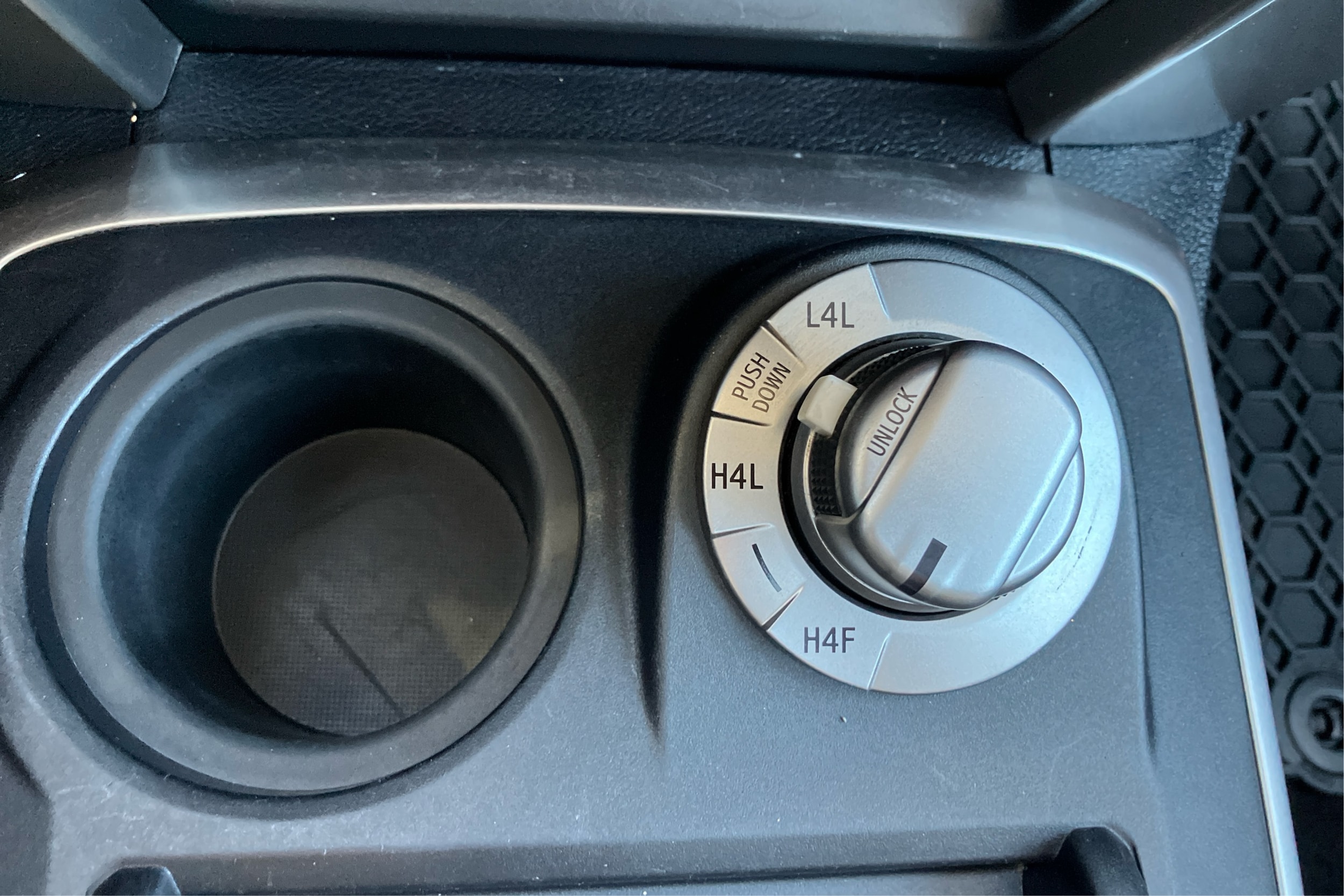 2019 Toyota 4Runner SR5 - Photo 30