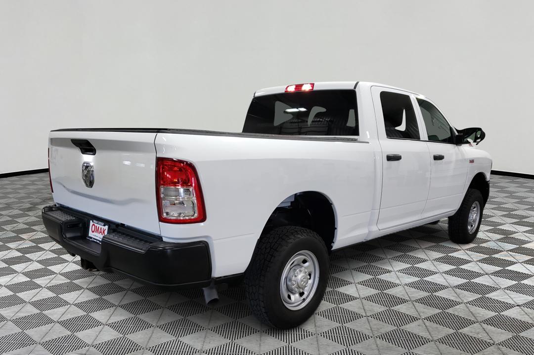 2022 Ram 2500 Tradesman photo 4