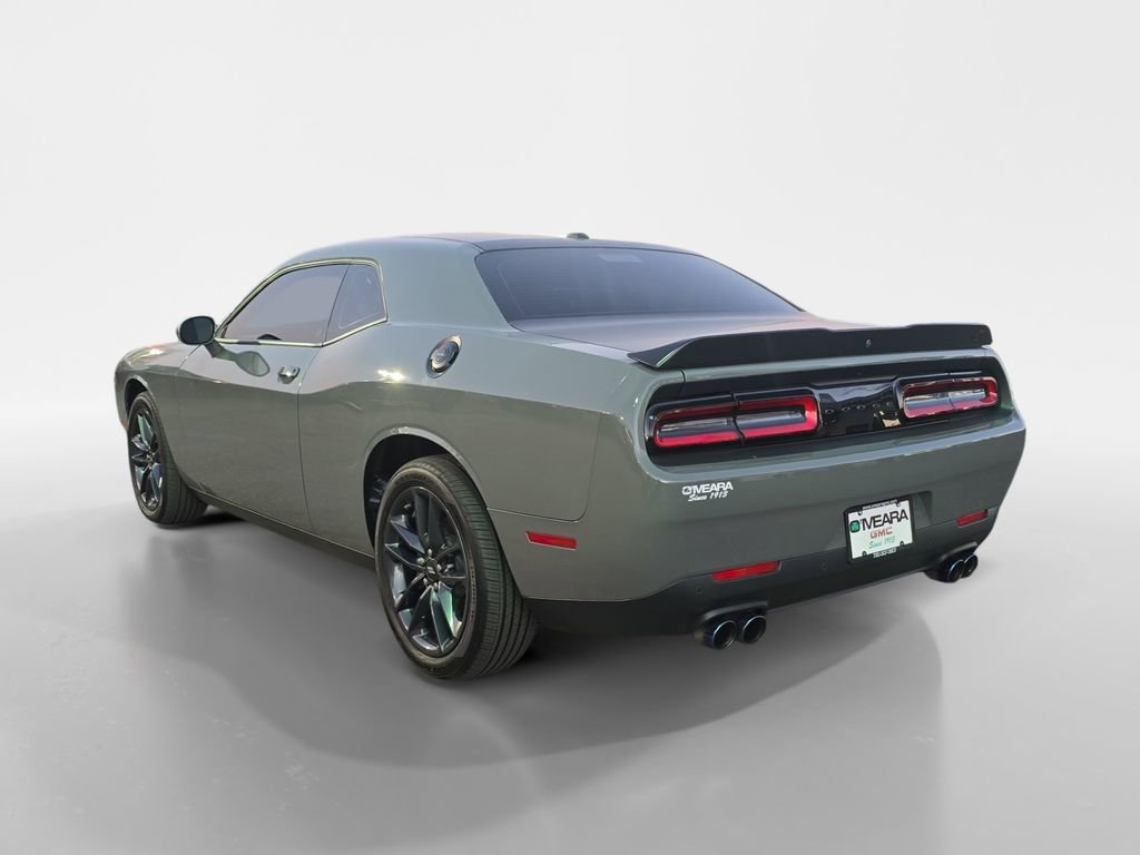 2023 Dodge Challenger GT photo 3