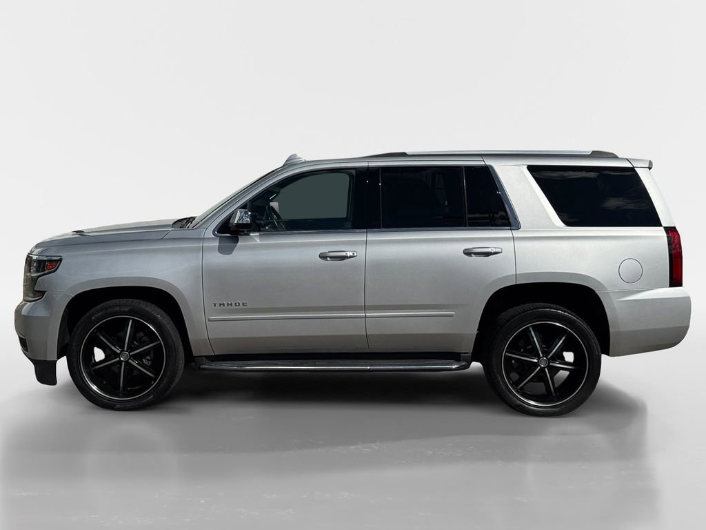 2017 Chevrolet Tahoe Premier photo 2