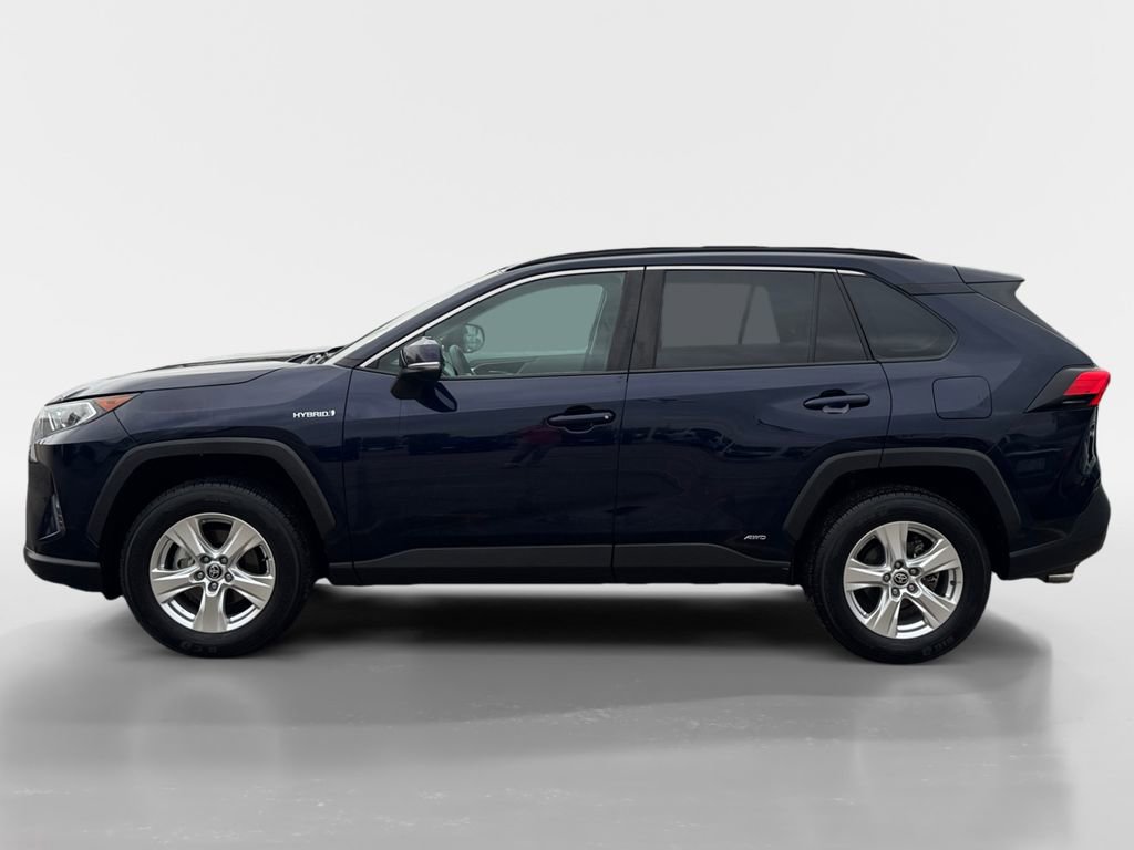 2021 Toyota RAV4 Hybrid XLE photo 2