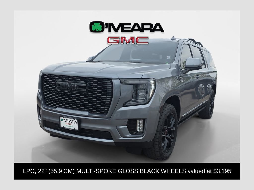 2022 GMC Yukon Denali AWD's photo