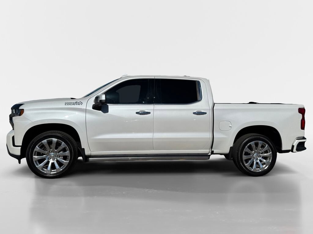 2022 Chevrolet Silverado 1500 High Country photo 2