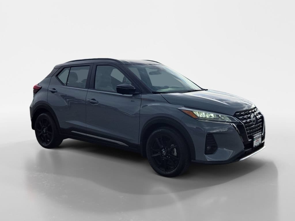 2023 Nissan Kicks SR - Photo 8