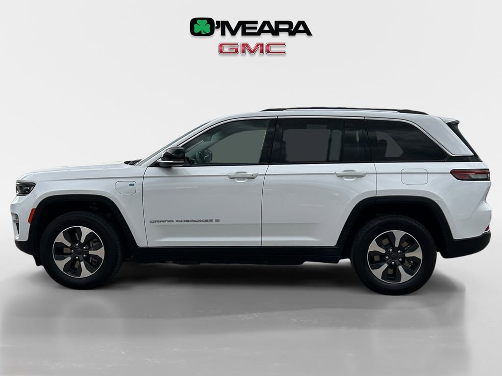 Used 2023 Jeep Grand Cherokee 4xe with VIN 1C4RJYB63PC623951 for sale in Thornton, CO