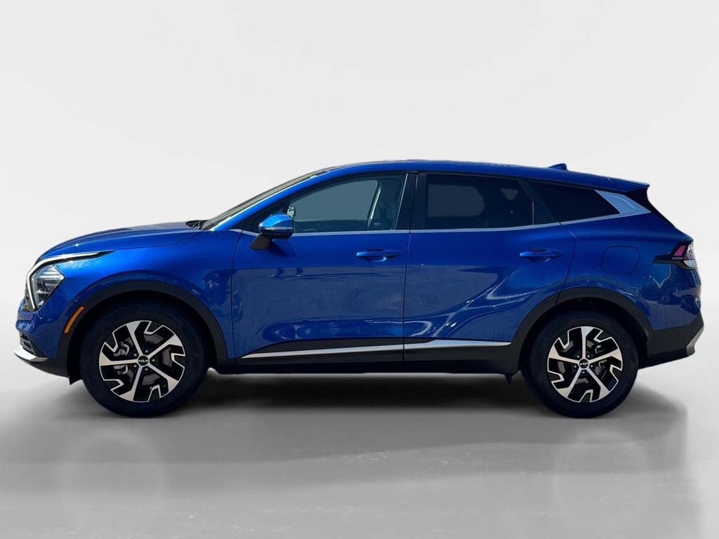 2023 Kia Sportage EX photo 2