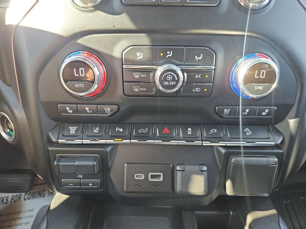 2022 GMC Sierra 3500HD Denali - Photo 28