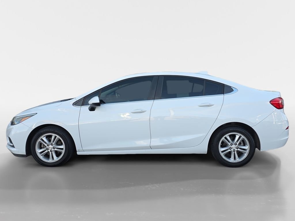 Used 2018 Chevrolet Cruze LT Car