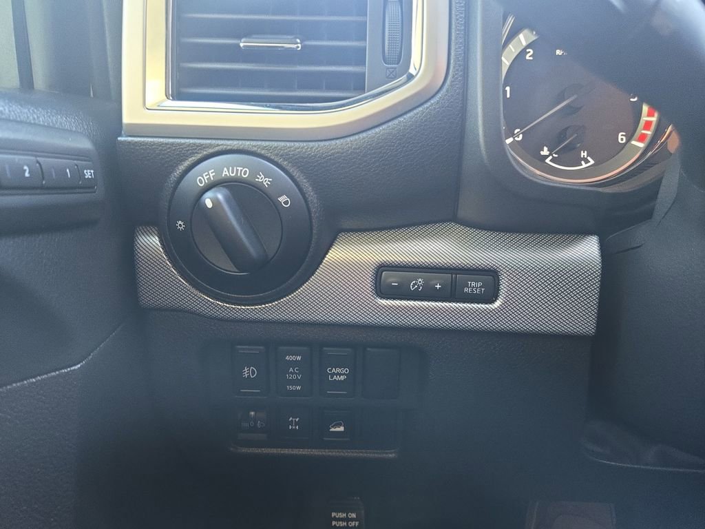 2019 Nissan Titan XD Pro-4X - Photo 25