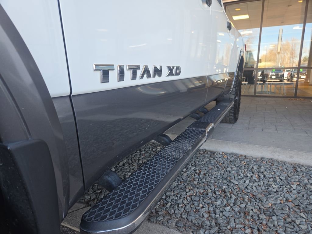 2019 Nissan Titan XD Pro-4X - Photo 24