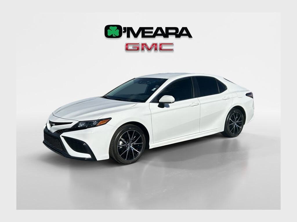 Used 2021 Toyota Camry SE Nightshade