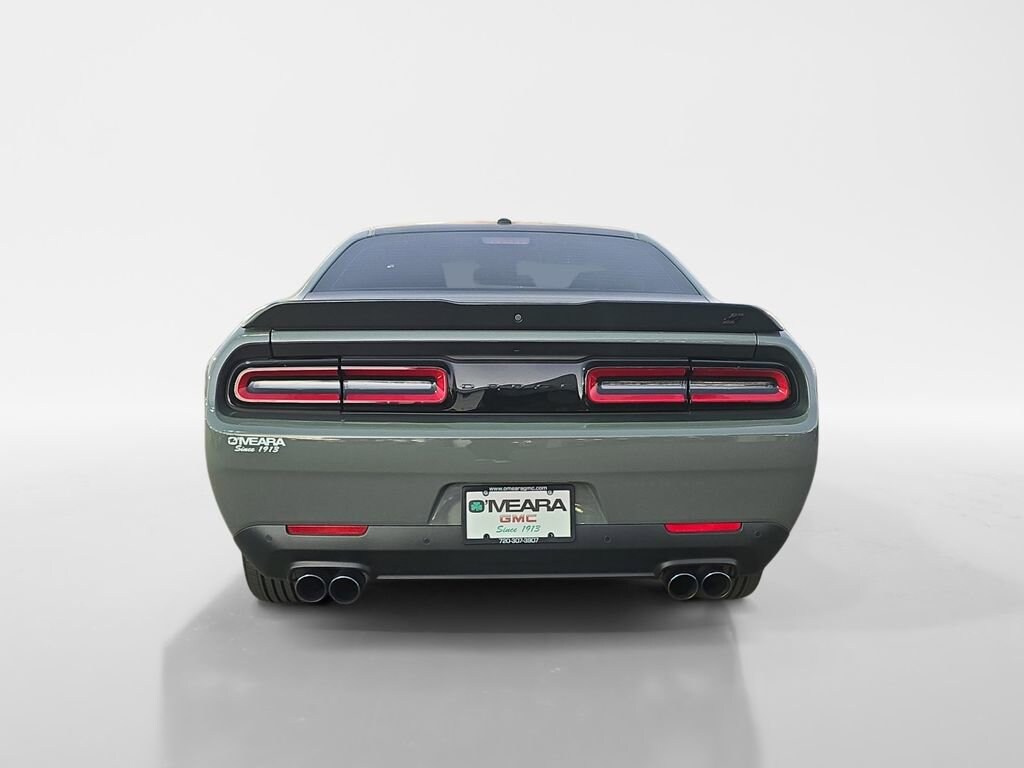 2023 Dodge Challenger GT photo 4