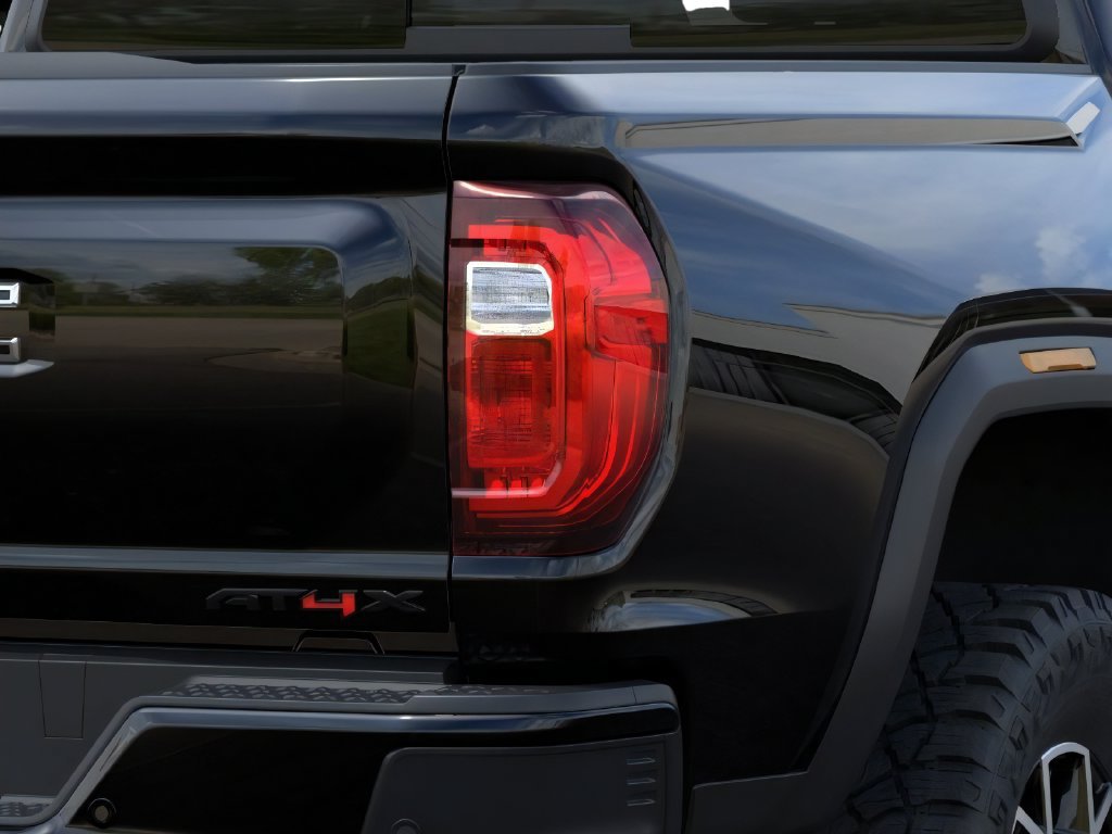 2026 GMC Canyon AT4X - Photo 12