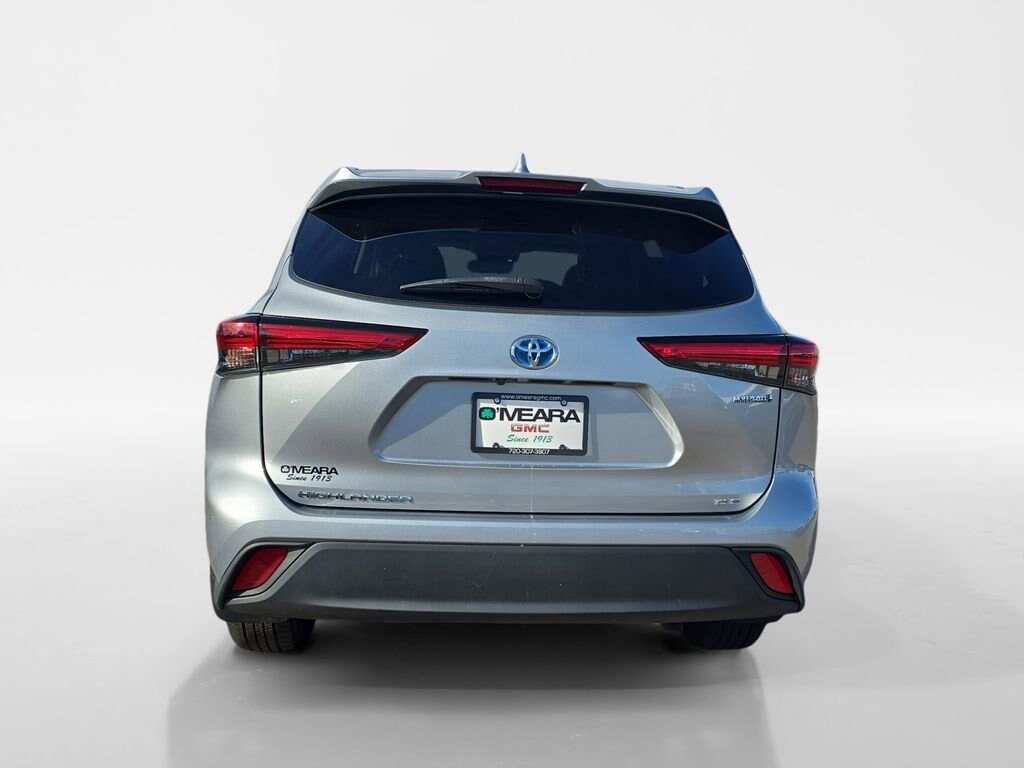 2021 Toyota Highlander Hybrid XLE photo 4
