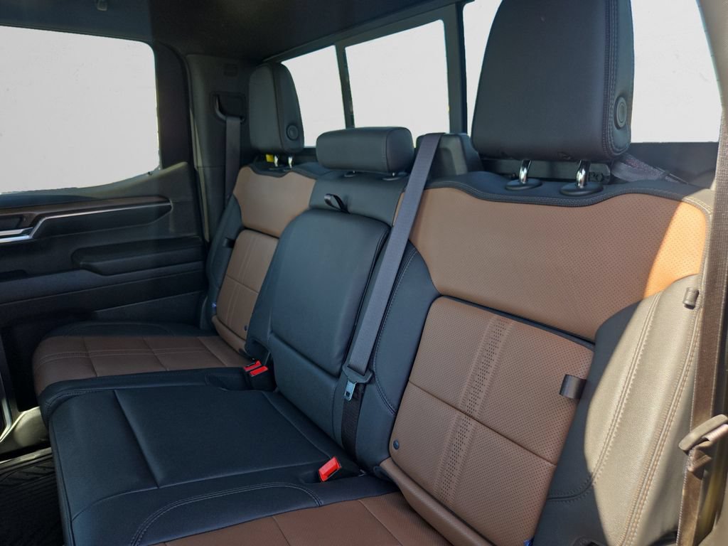 2024 Chevrolet Silverado 1500 High Country - Photo 15