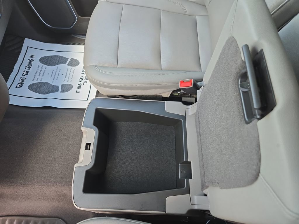 2023 GMC Sierra 1500 SLT - Photo 31