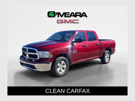 2023 Ram 1500 Classic SLT