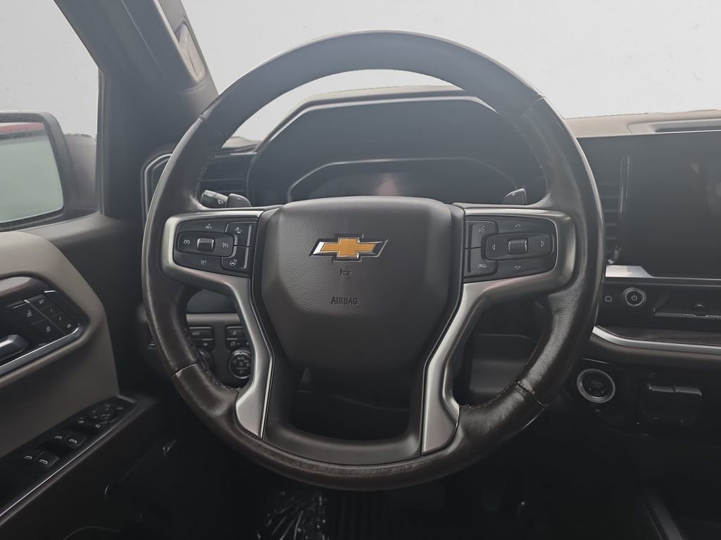 2022 Chevrolet Silverado 1500 LTZ - Photo 13