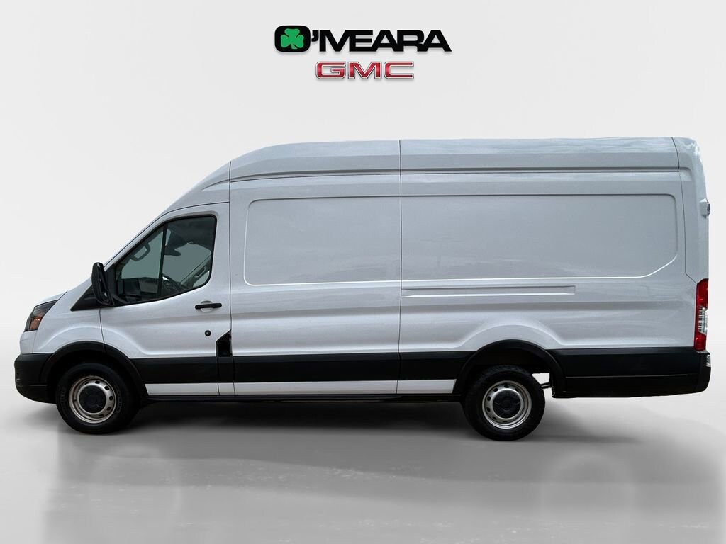 Used 2022 Ford Transit Van Base with VIN 1FTBR3X80NKA61114 for sale in Thornton, CO