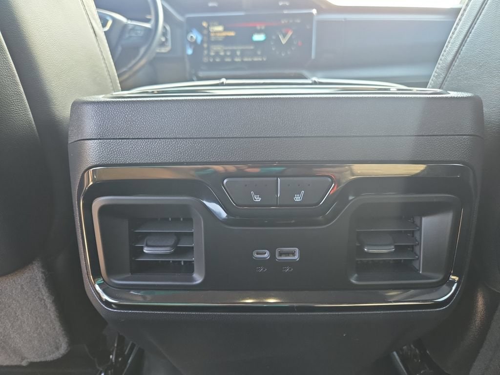 2023 GMC Sierra 1500 AT4X - Photo 18