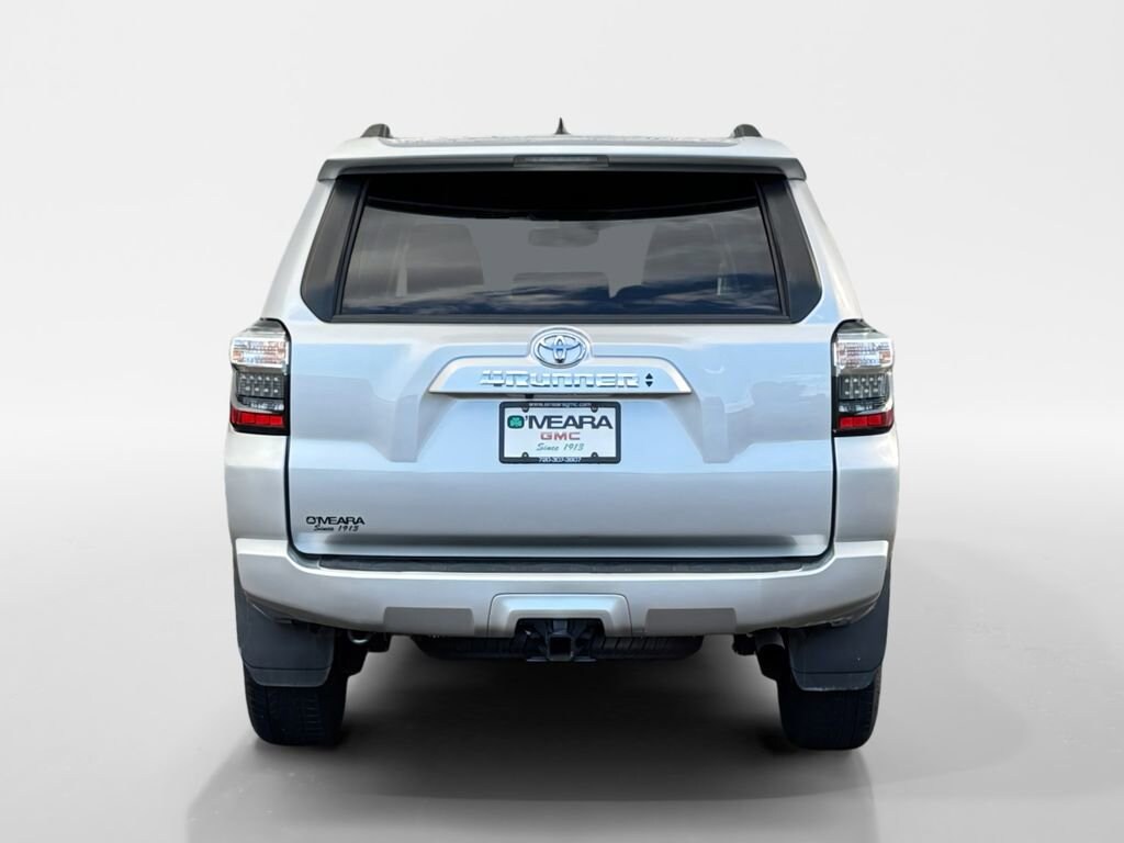 2024 Toyota 4Runner SR5 Premium photo 4