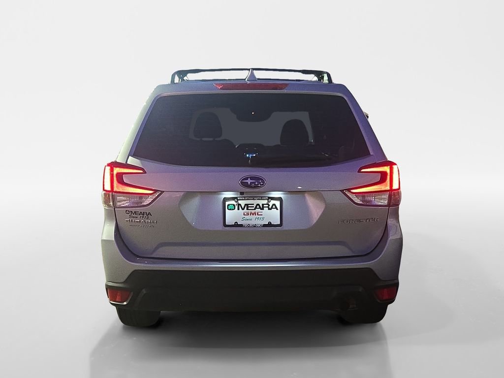 2021 Subaru Forester Base photo 4