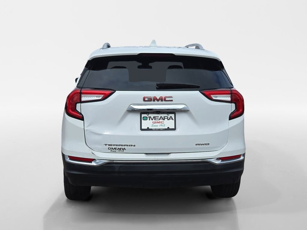 2024 Gmc Terrain SLT photo 3
