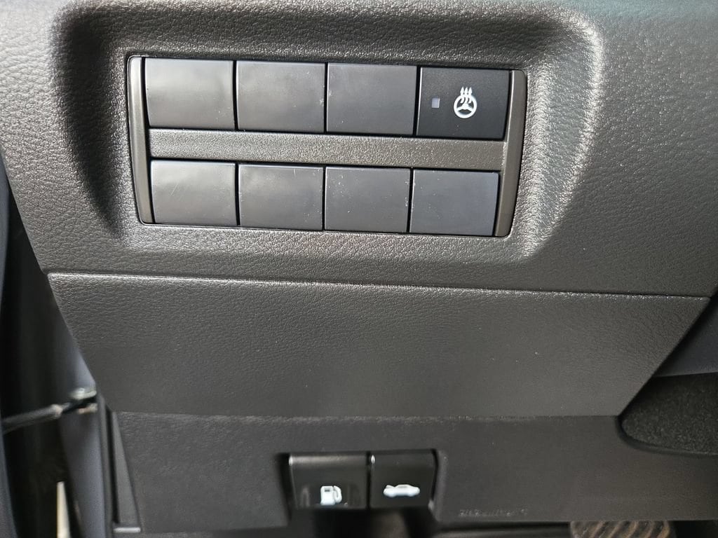 2023 Nissan Kicks SR - Photo 20