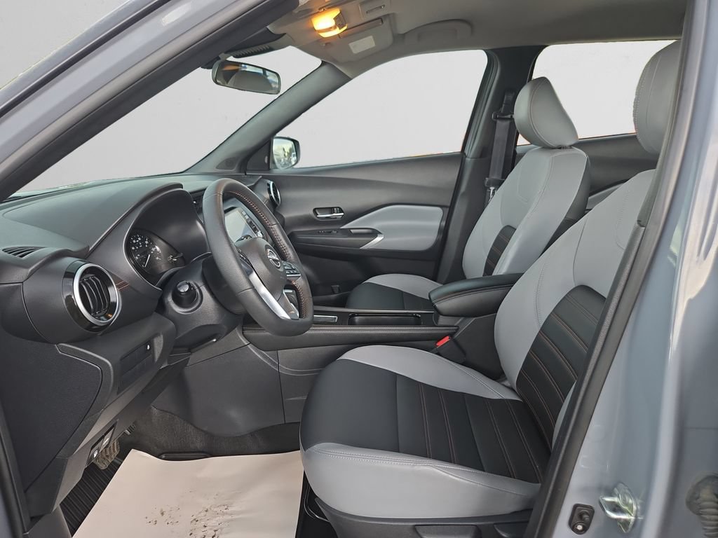 2023 Nissan Kicks SR - Photo 10
