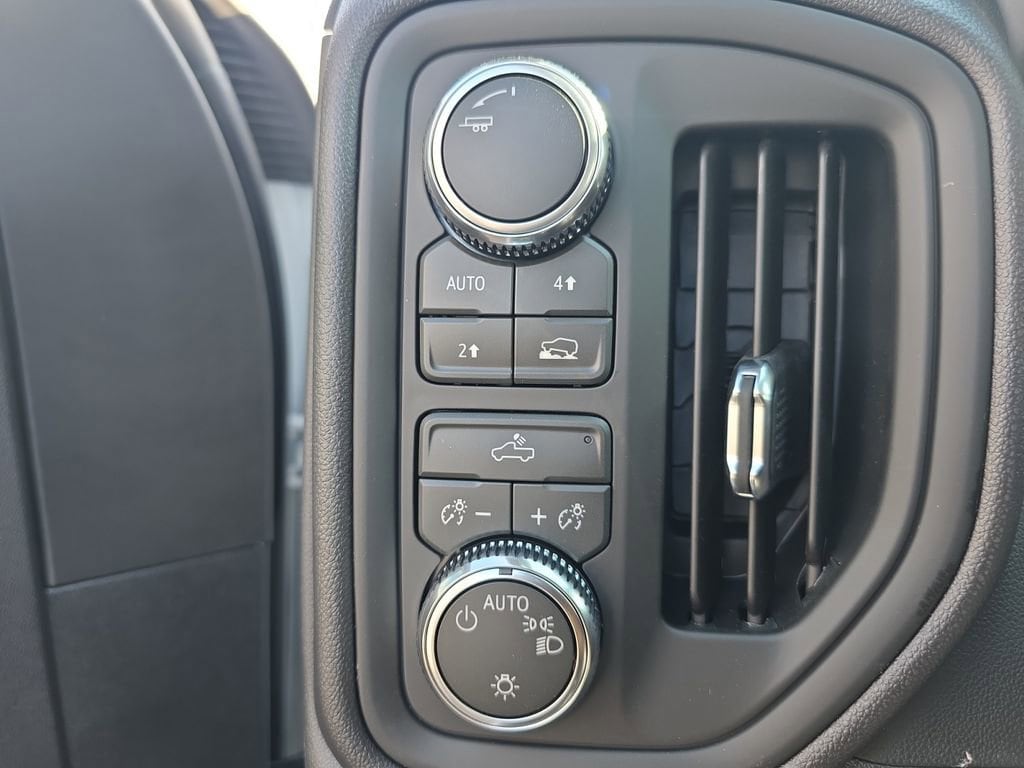 2026 GMC Sierra 1500 Pro - Photo 23